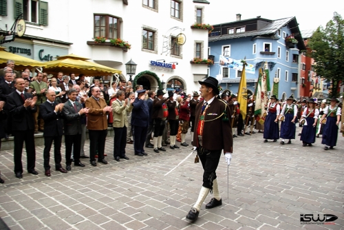 2009 ba kitz so-067